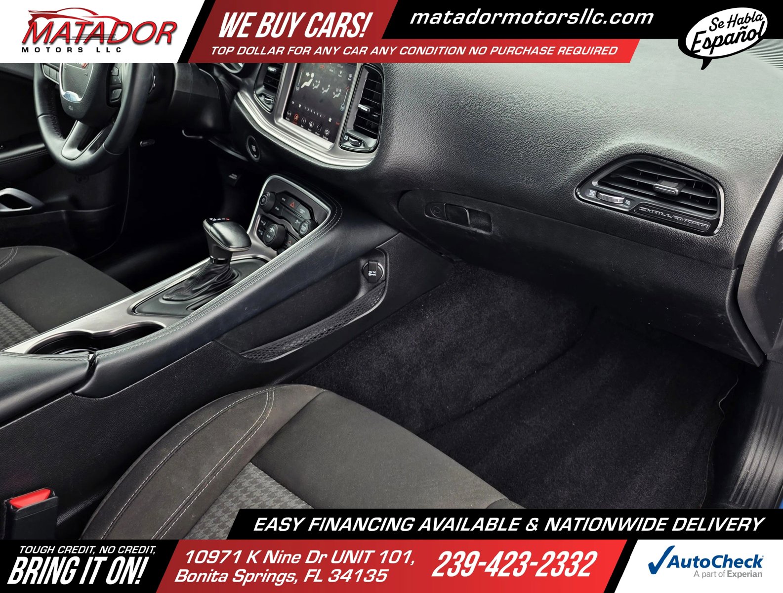 Used 2021 Dodge Challenger SXT RWD image 16