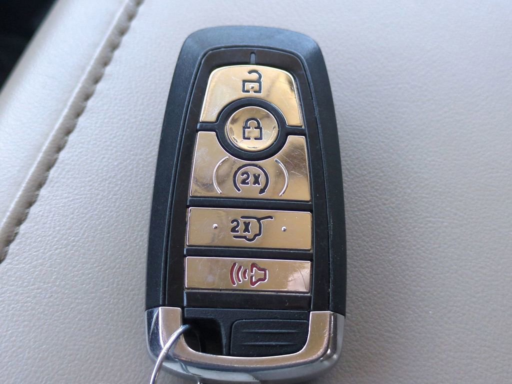 Used 2022 Lincoln Aviator Reserve w/ Equipment Group 201A image 31