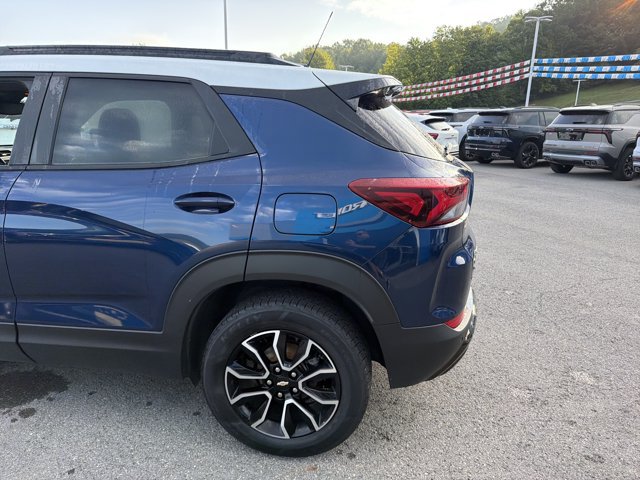 Used 2022 Chevrolet TrailBlazer ACTIV w/ Sun and Liftgate Package AWD/4WD image 7