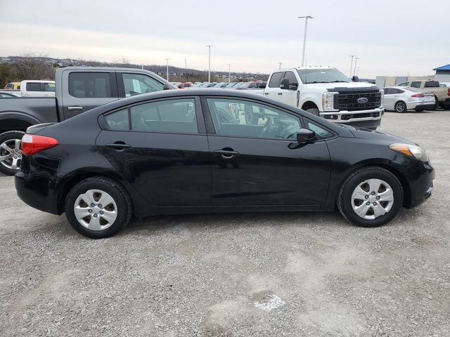 Used 2016 Kia Forte LX image 3
