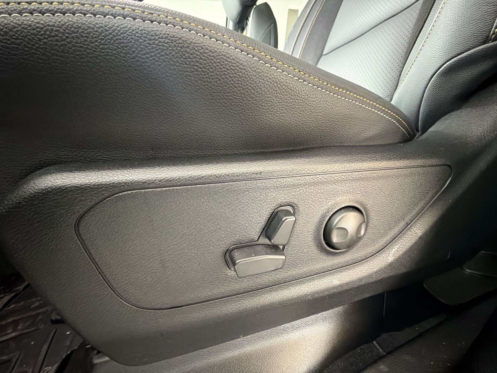 New 2026 RAM 1500 Big Horn AWD/4WD image 14