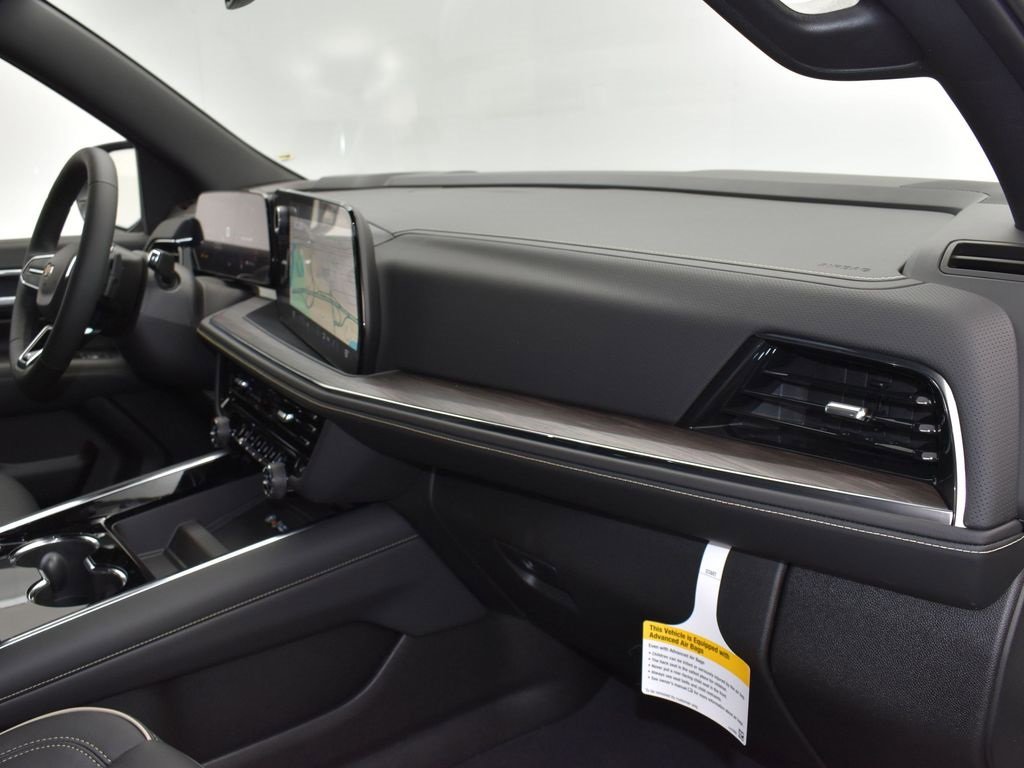 New 2025 Chevrolet Suburban Premier image 24