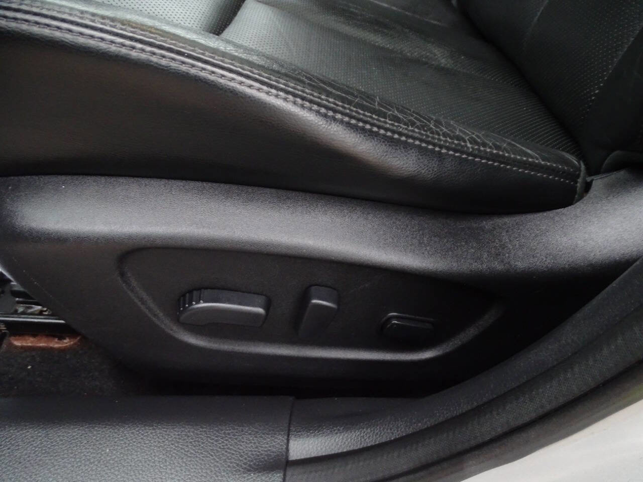 Used 2014 Nissan Rogue SL image 17