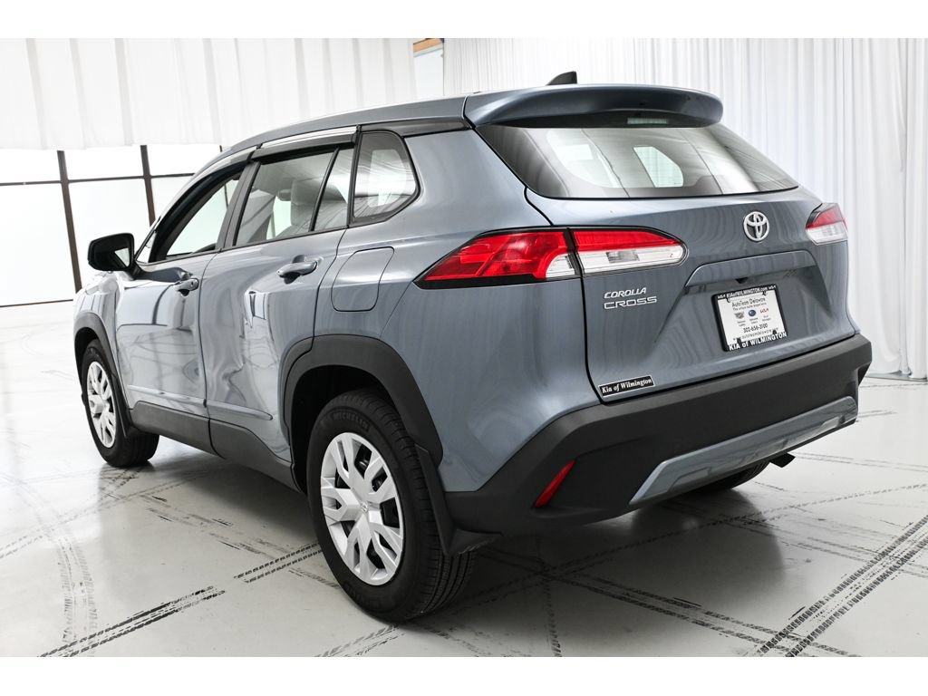 Used 2023 Toyota Corolla Cross L FWD image 5