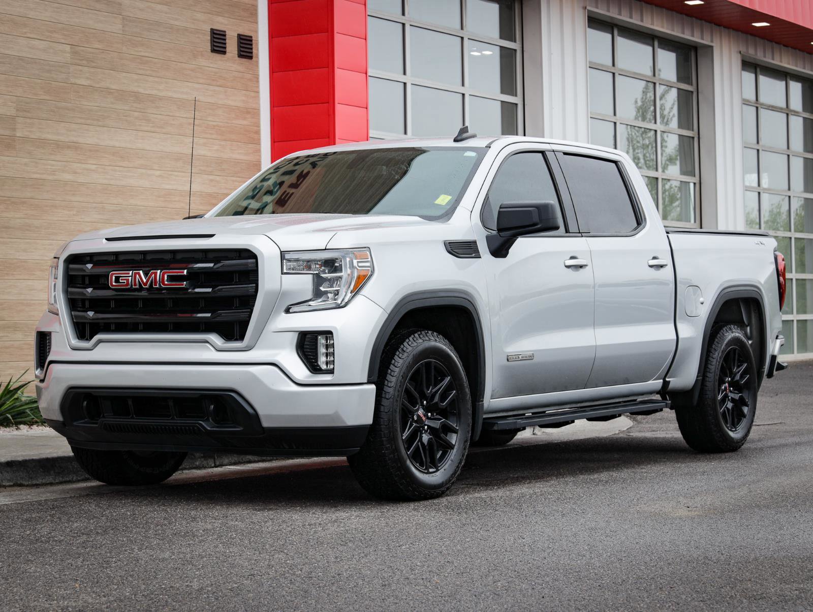 Used 2020 GMC Sierra 1500 Elevation AWD/4WD image 9