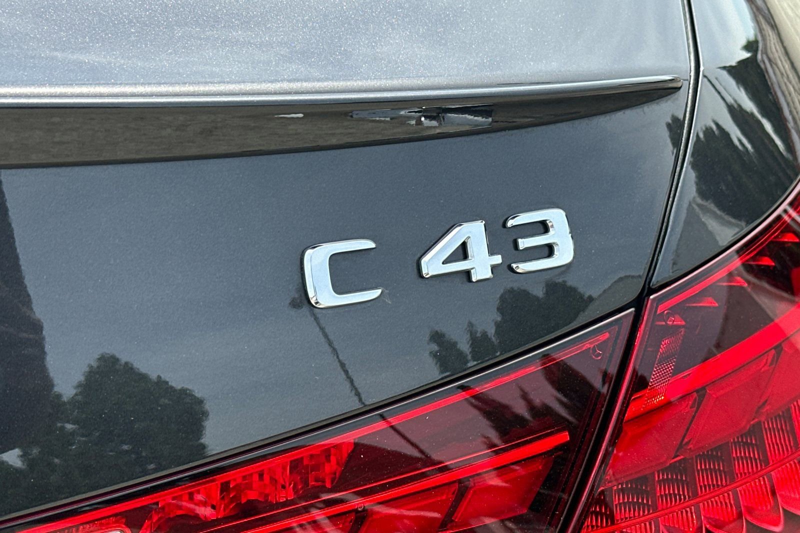 Certified 2023 Mercedes-Benz C 43 AMG 4MATIC Sedan image 38