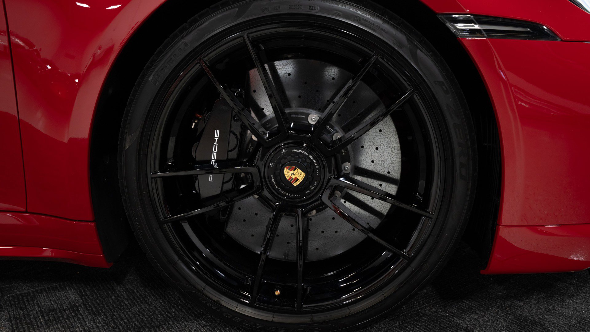 Used 2021 Porsche 911 Turbo S image 39