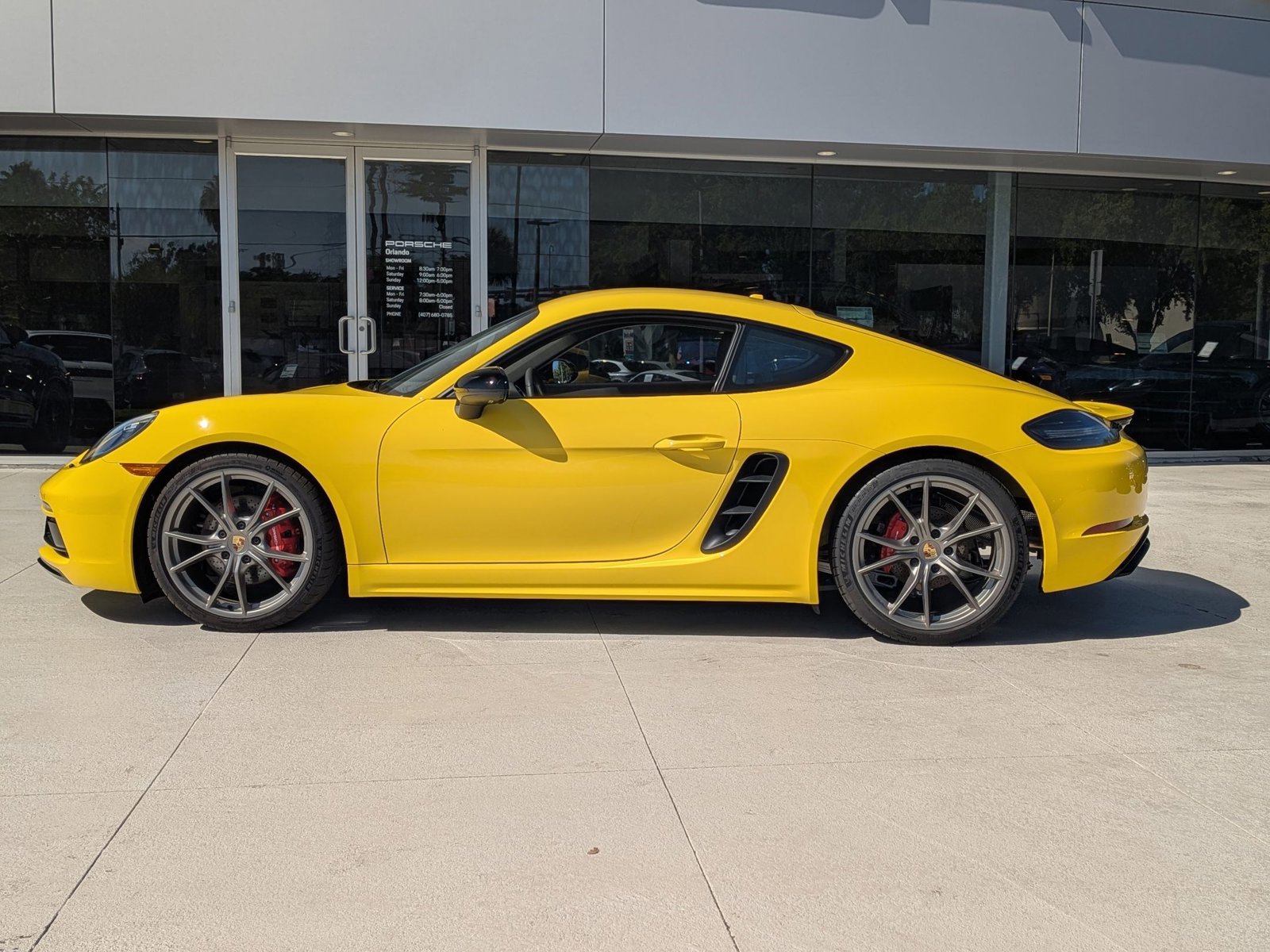 New 2024 Porsche 718 Cayman S image 2