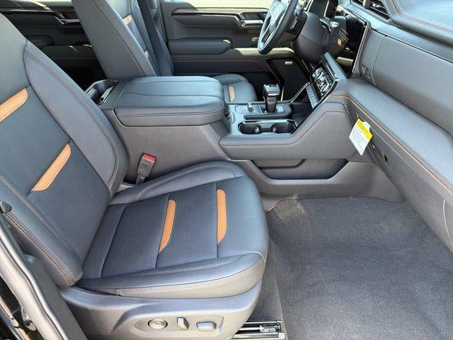 New 2026 GMC Sierra 1500 AT4 w/ Technology Package AWD/4WD image 15
