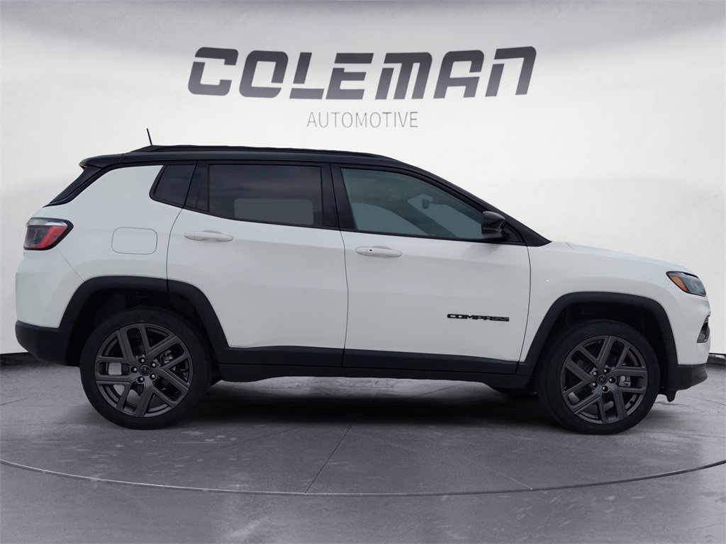 New 2025 Jeep Compass Limited w/ Sun and Sound Group image 6