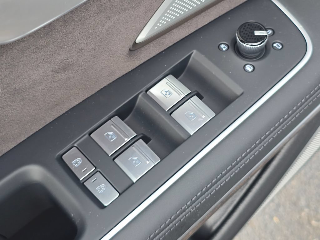 New 2026 Audi A8 L 3.0T AWD/4WD image 27