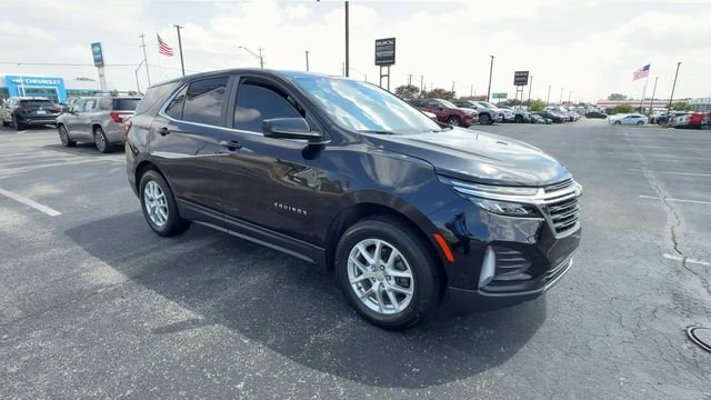 Used 2024 Chevrolet Equinox LT AWD/4WD image 2