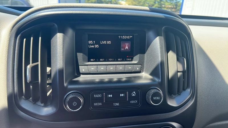 Used 2016 GMC Canyon W/T RWD image 26