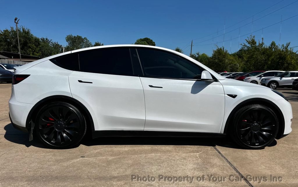 Used 2023 Tesla Model Y Performance AWD/4WD image 5