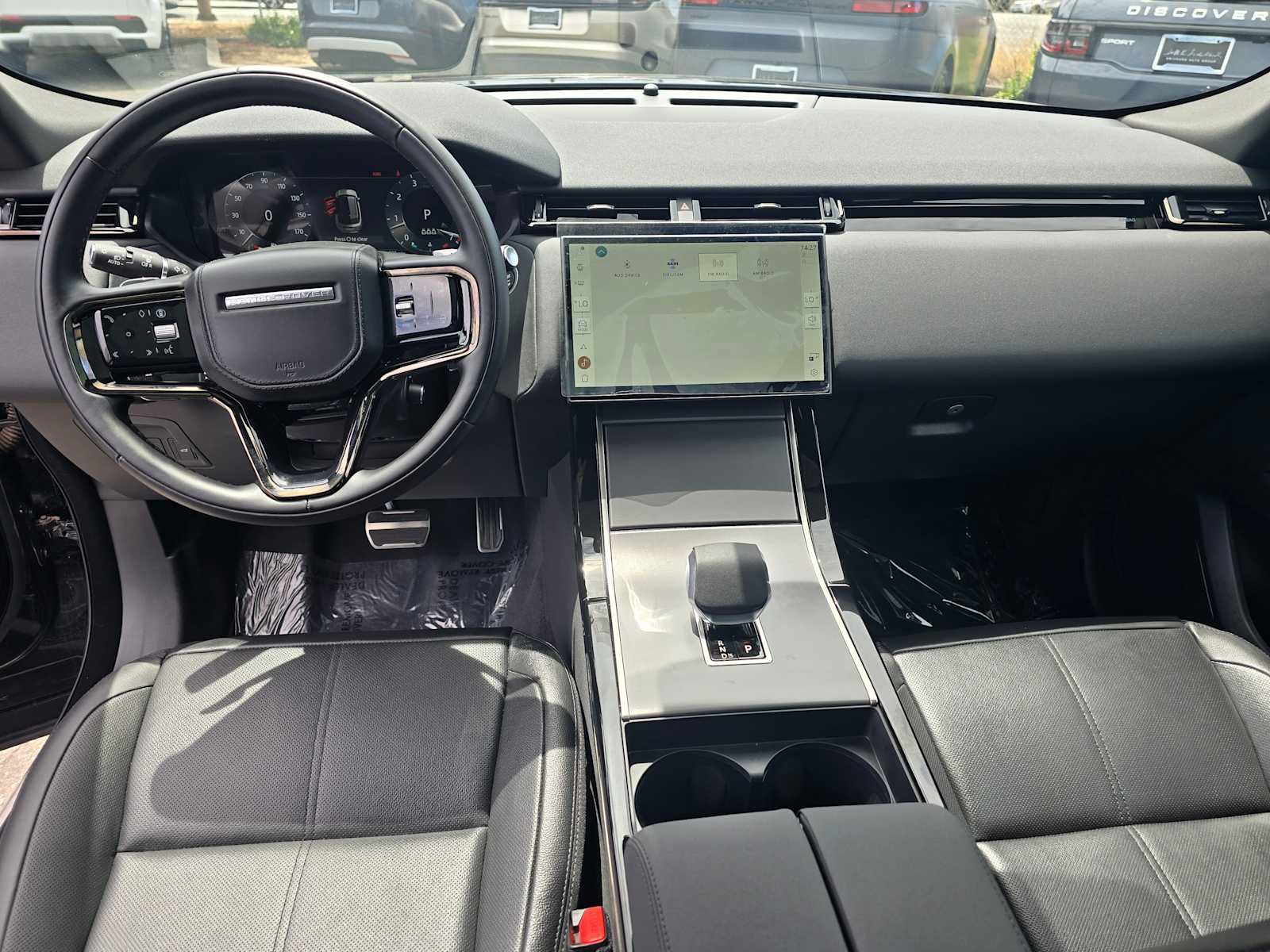 Used 2025 Land Rover Range Rover Velar Dynamic SE AWD/4WD image 22