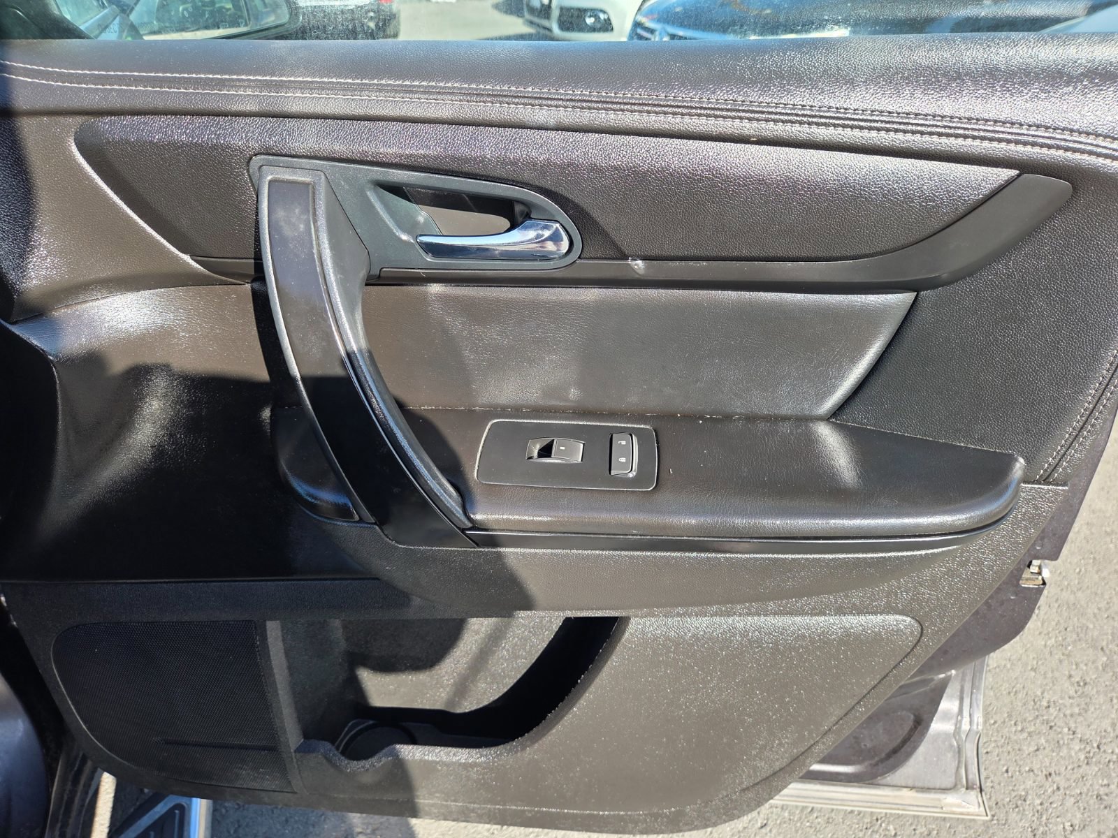 Used 2016 Chevrolet Traverse LT w/ Style and Technology Package image 13