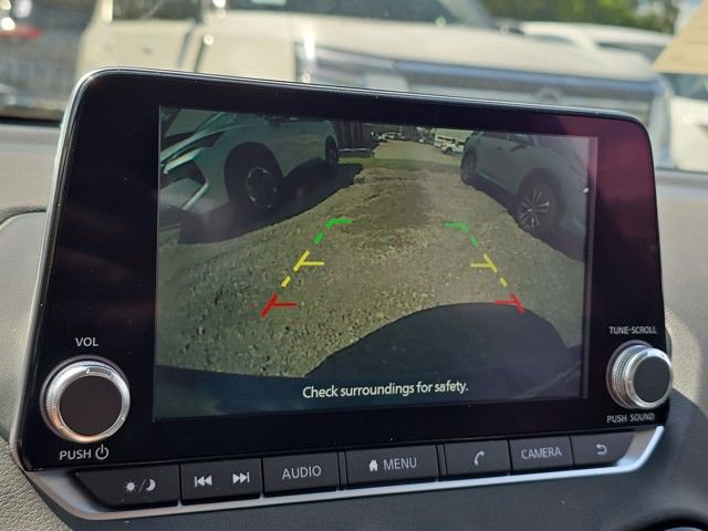 New 2025 Nissan Sentra SV image 12