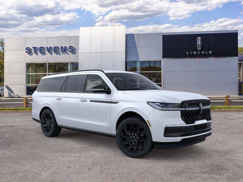 New 2026 Lincoln Navigator L Reserve w/ Jet Appearance Package