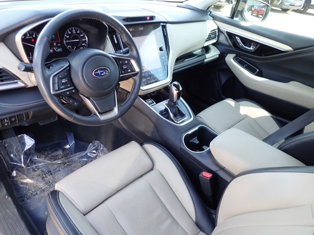 Used 2020 Subaru Outback Limited w/ Popular Package #2 image 12