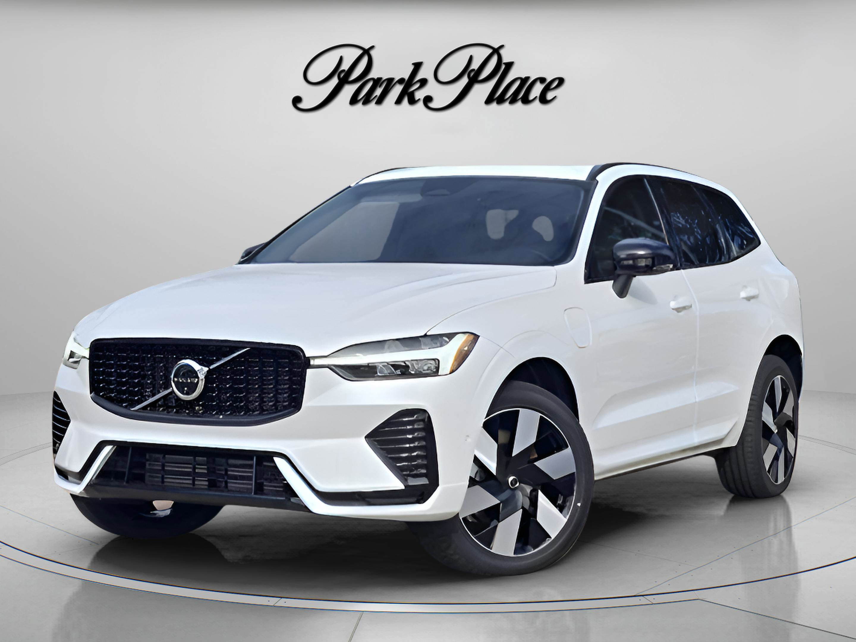 Used 2025 Volvo XC60 T8 Plus w/ Protection Package Premier image 1