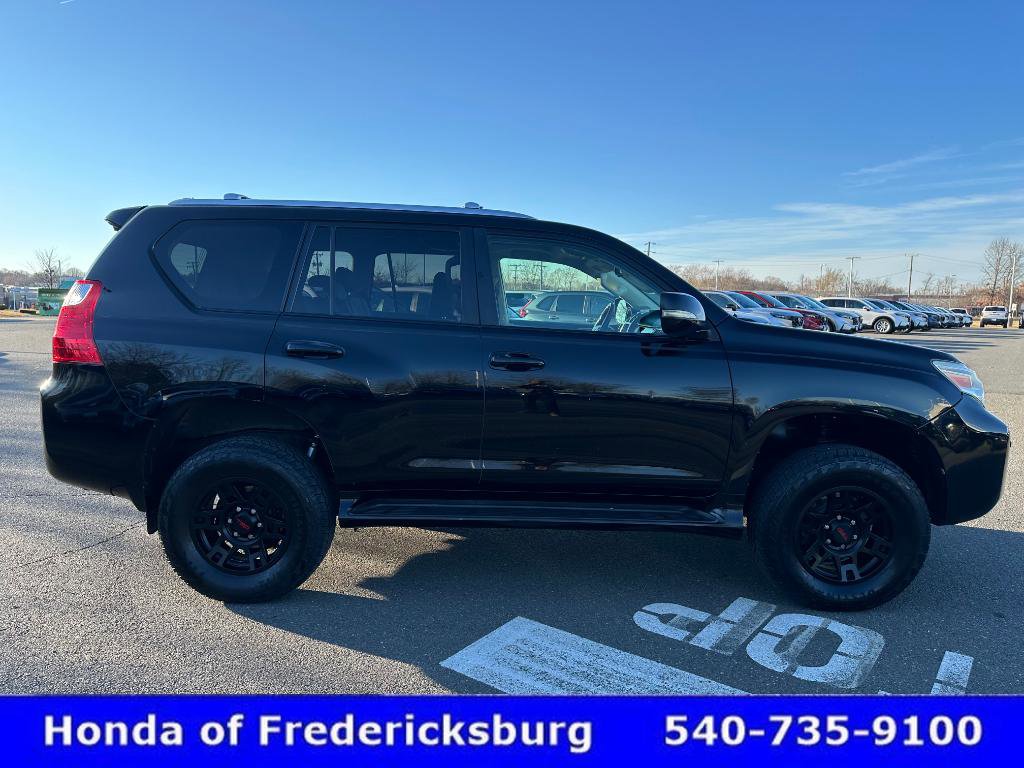 Used 2010 Lexus GX 460 image 7