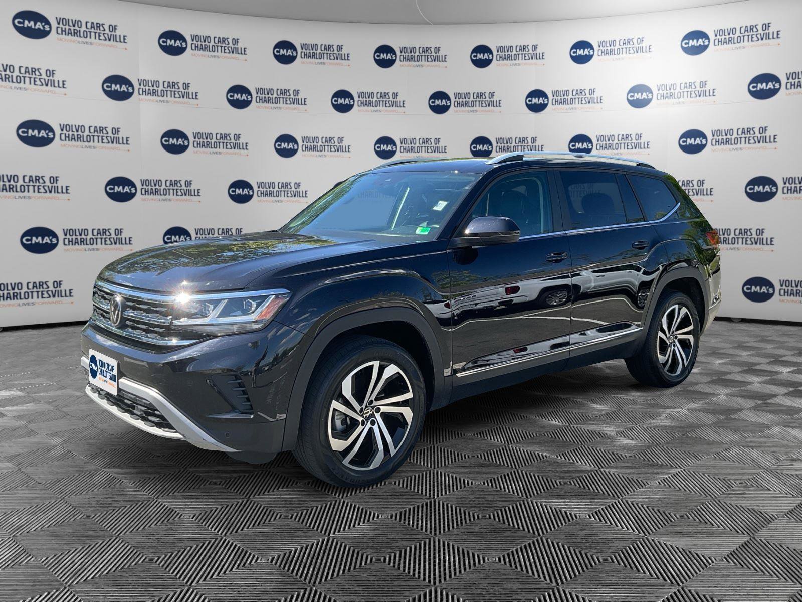 Used 2023 Volkswagen Atlas SEL AWD/4WD image 1
