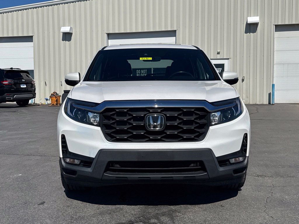 Used 2023 Honda Passport EX-L image 2