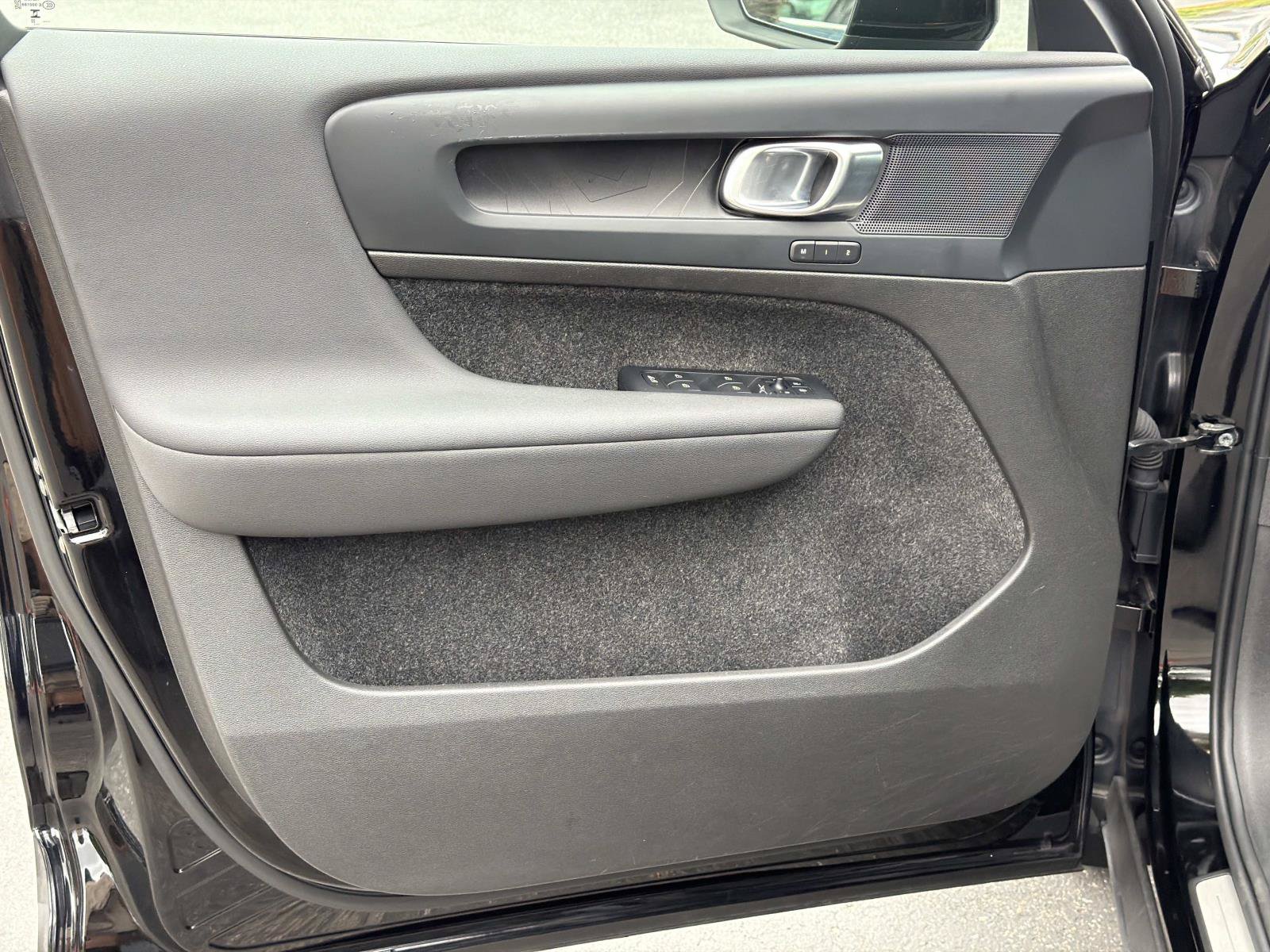 Certified 2023 Volvo C40 P8 Recharge Plus w/ Protection Package Premier AWD/4WD image 16