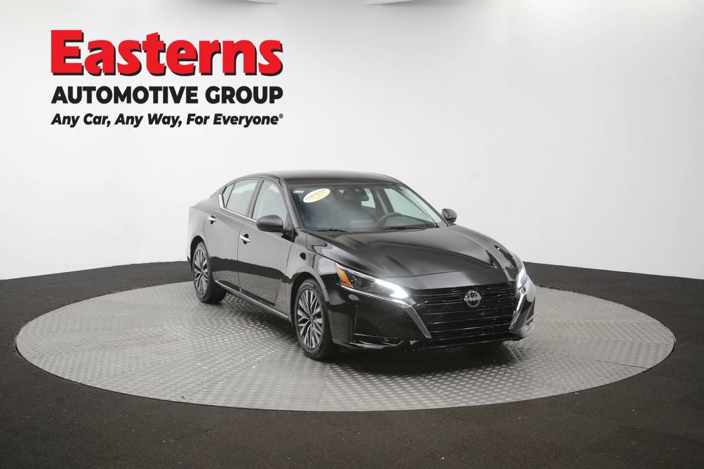 Used 2024 Nissan Altima 2.5 SV FWD image 52