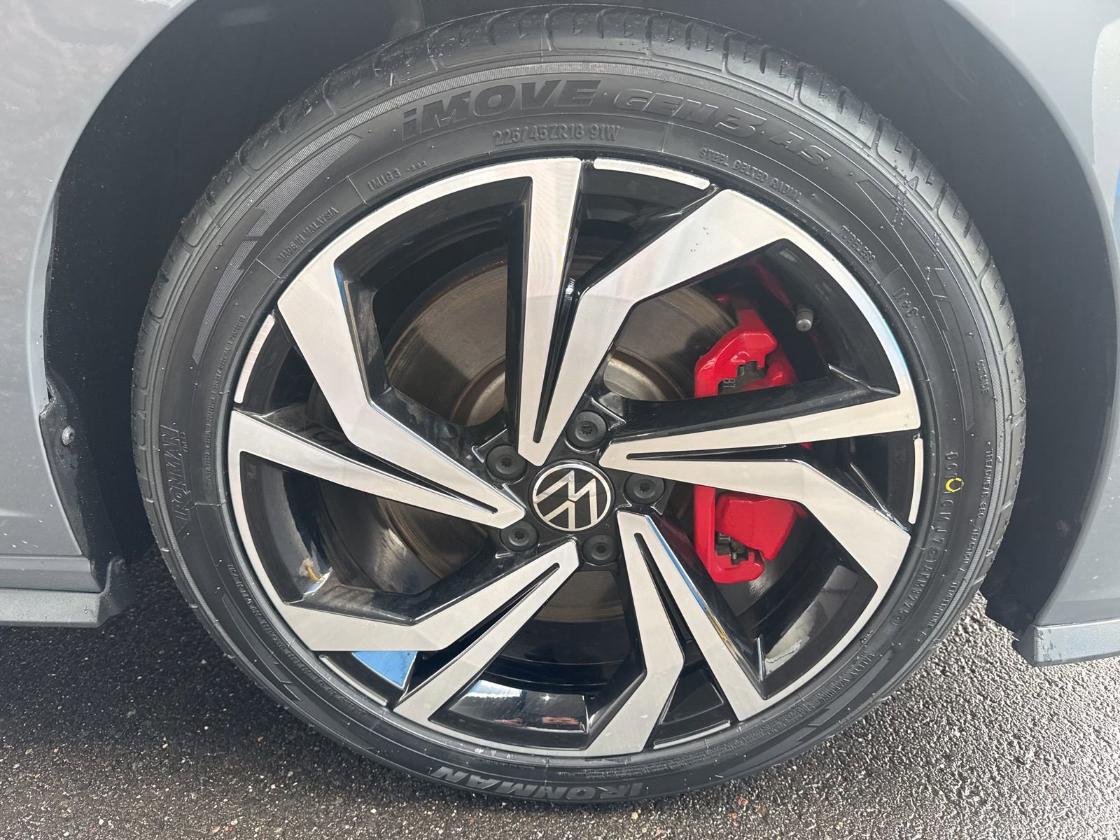 Used 2022 Volkswagen Jetta GLI Autobahn image 28