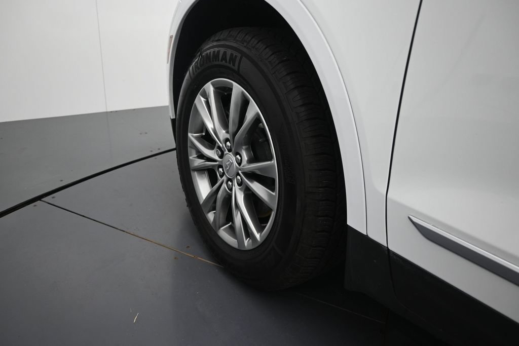 Used 2021 Cadillac XT5 Premium Luxury AWD/4WD image 13