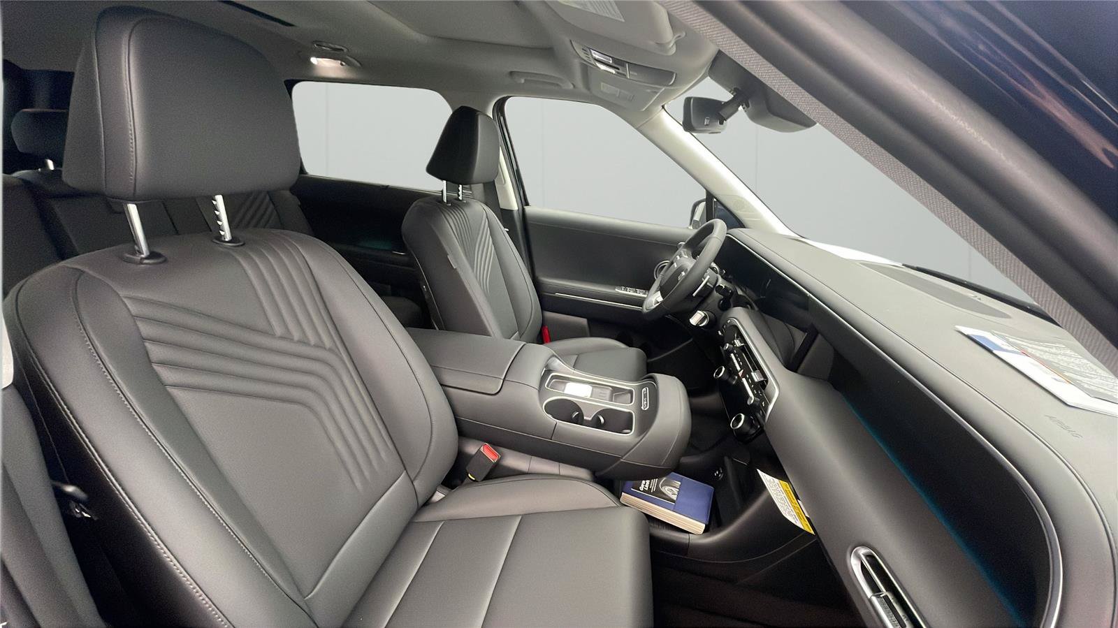New 2026 Hyundai Palisade SEL Premium FWD image 13