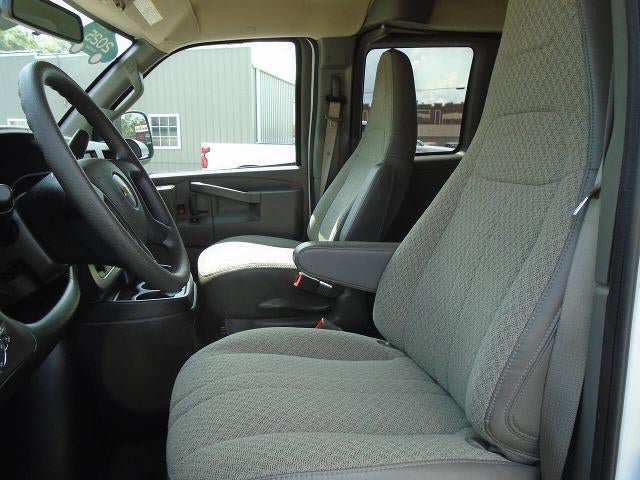 Certified 2025 Chevrolet Express 3500 LT w/ LT Preferred Equipment Group RWD image 12