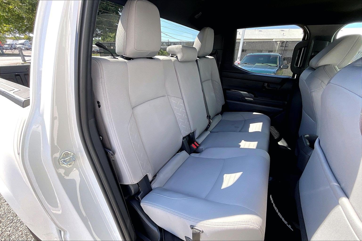 Used 2025 Toyota Tacoma SR5 RWD image 31