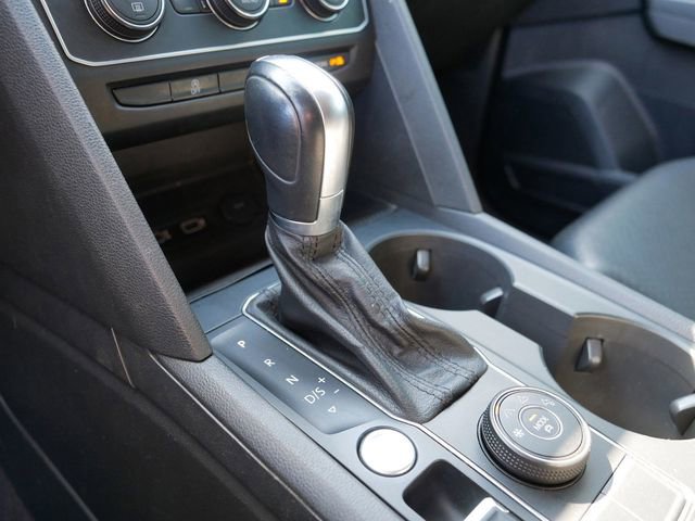 Used 2019 Volkswagen Atlas SE w/ Towing Package image 30