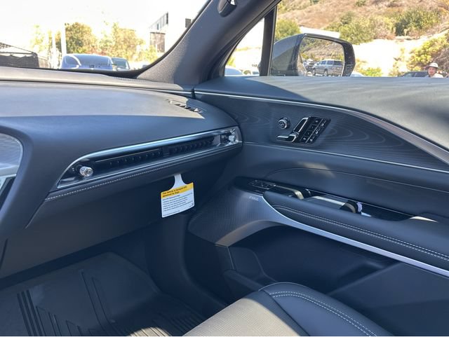 New 2026 Cadillac Lyriq V AWD/4WD image 14