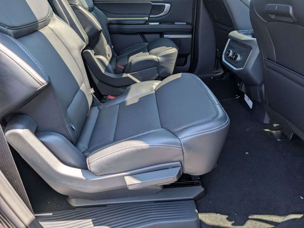 New 2026 Ford Expedition Max Platinum image 51