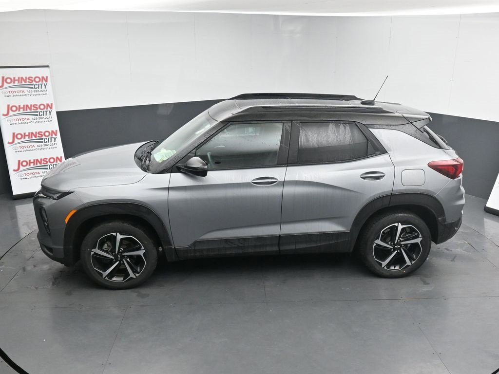 Used 2023 Chevrolet TrailBlazer RS w/ Sun and Liftgate Package image 13