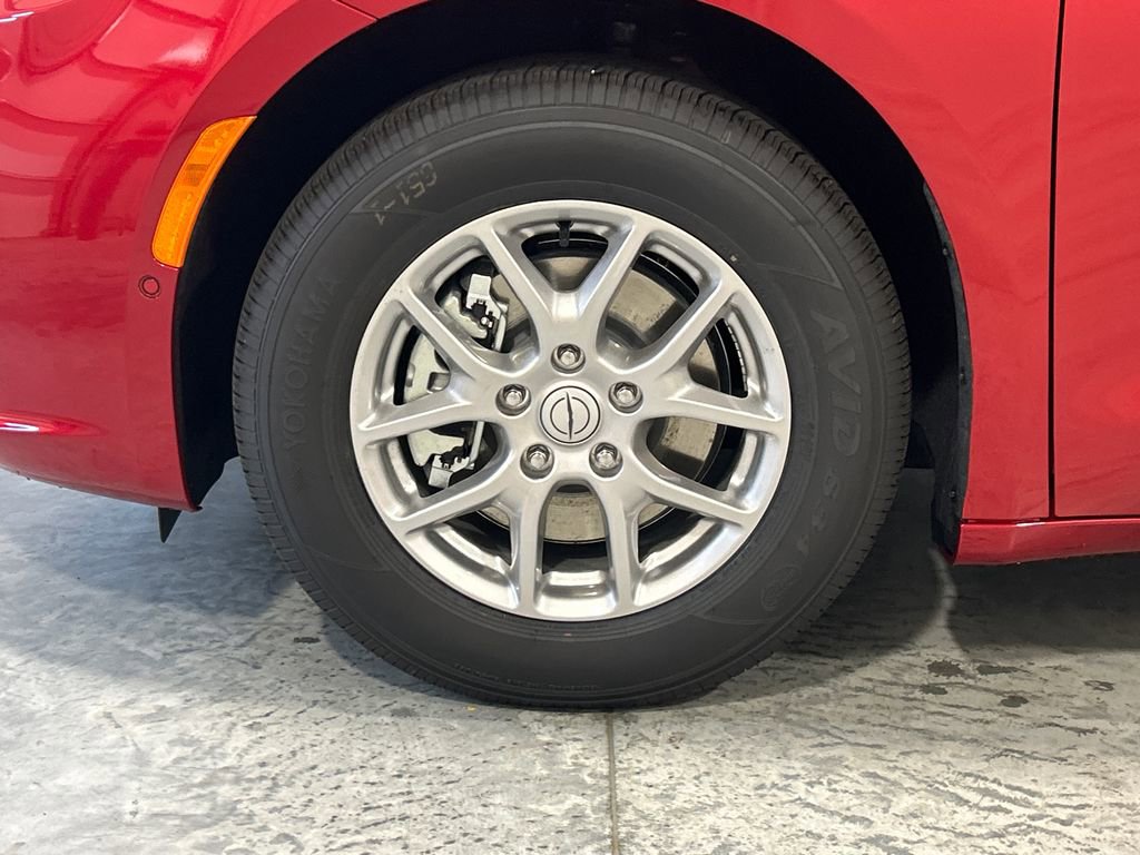 New 2026 Chrysler Pacifica Select image 11