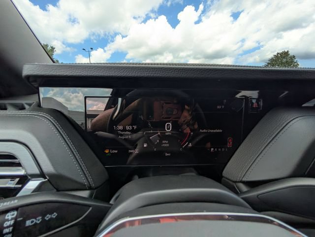 New 2026 GMC Yukon Denali w/ Sun & Power Step Package AWD/4WD image 18