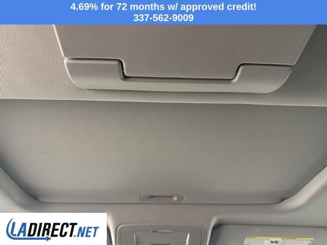 Used 2016 Chevrolet Suburban LTZ image 21