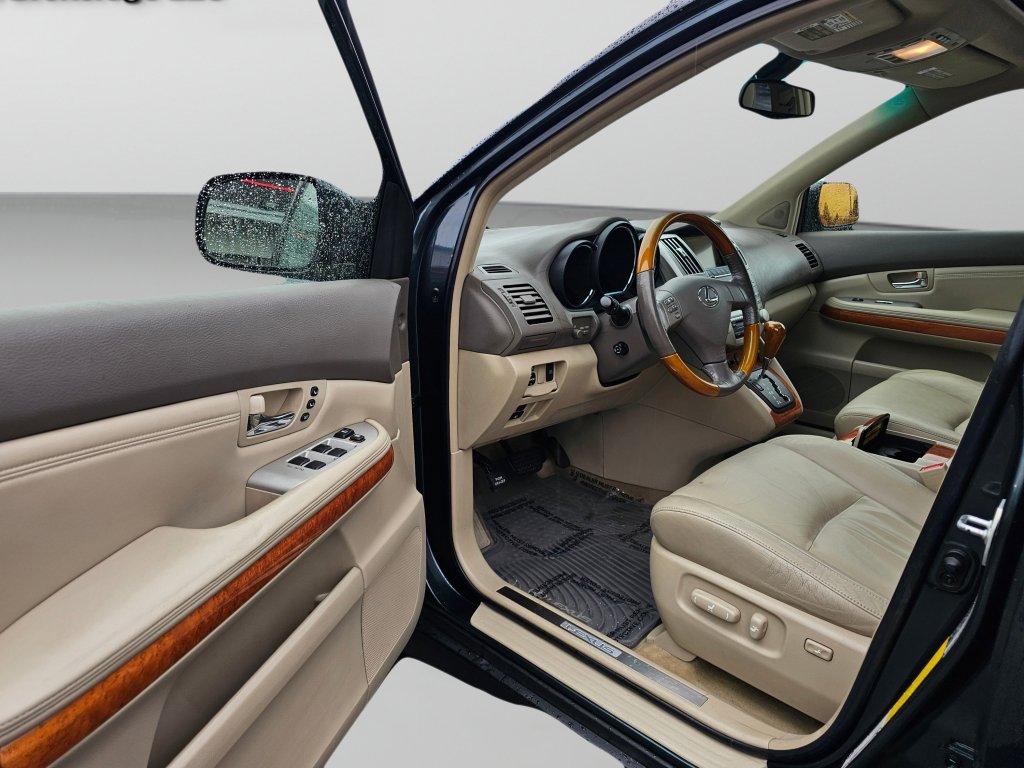 Used 2004 Lexus RX 330 AWD image 19