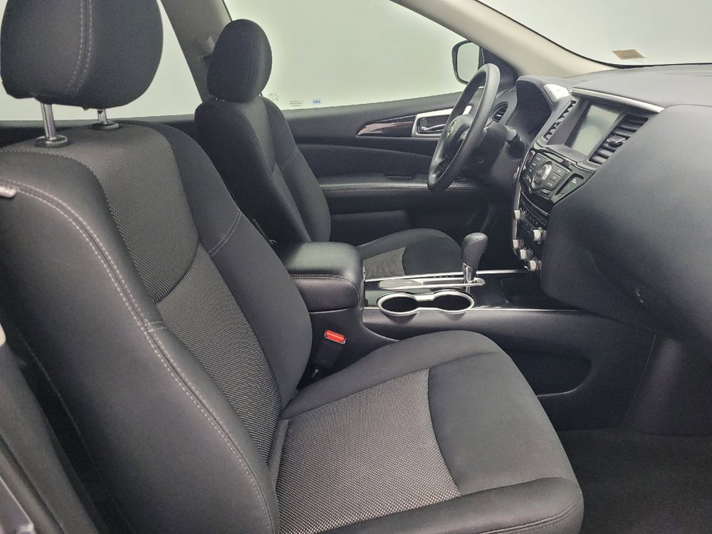 Used 2020 Nissan Pathfinder S image 21