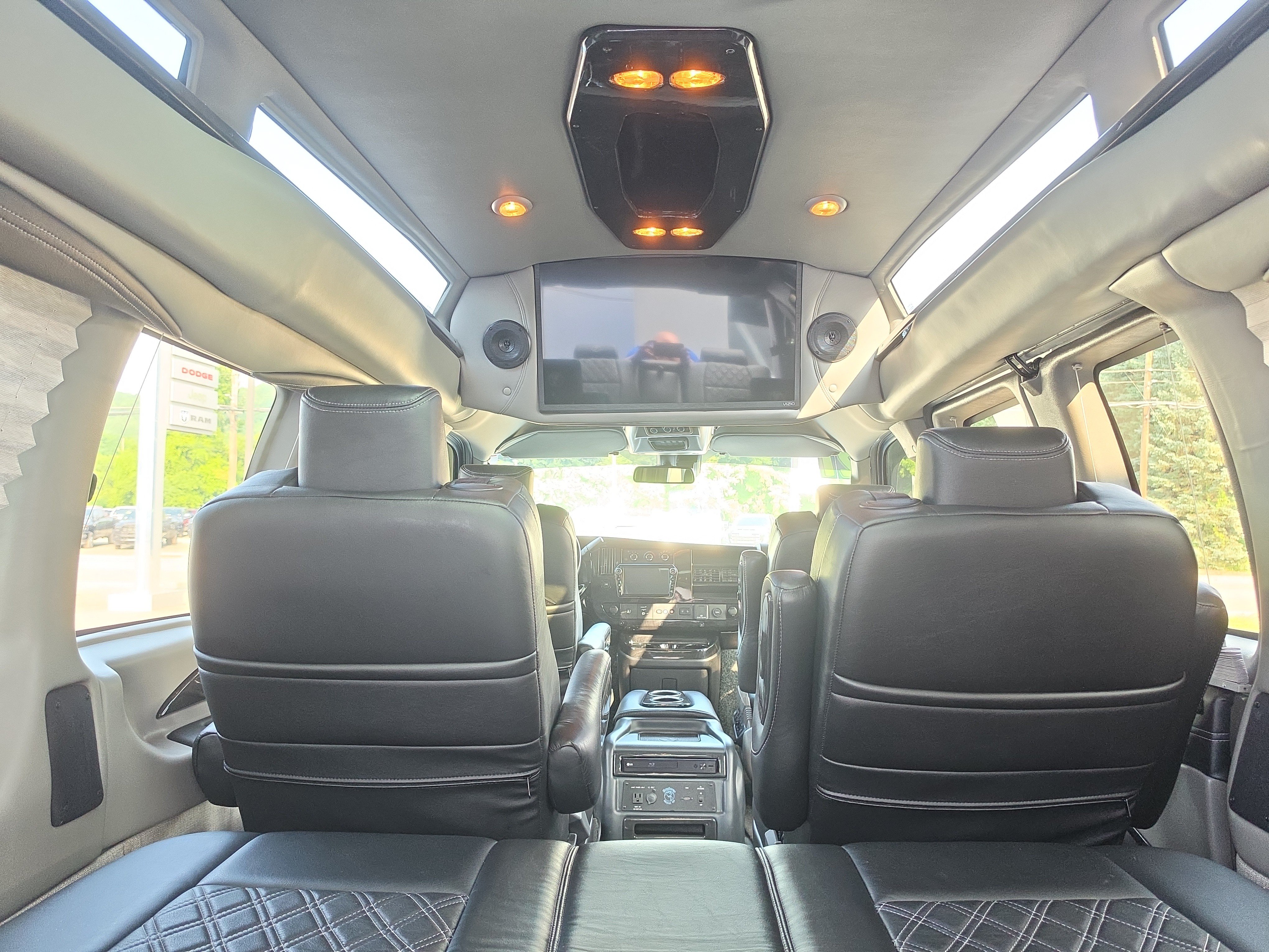 Used 2021 Chevrolet Express 2500 LS w/ Enhanced Convenience Package RWD image 8