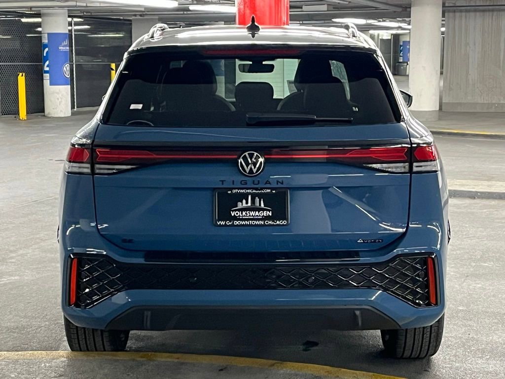 New 2026 Volkswagen Tiguan SE R-Line AWD/4WD image 35
