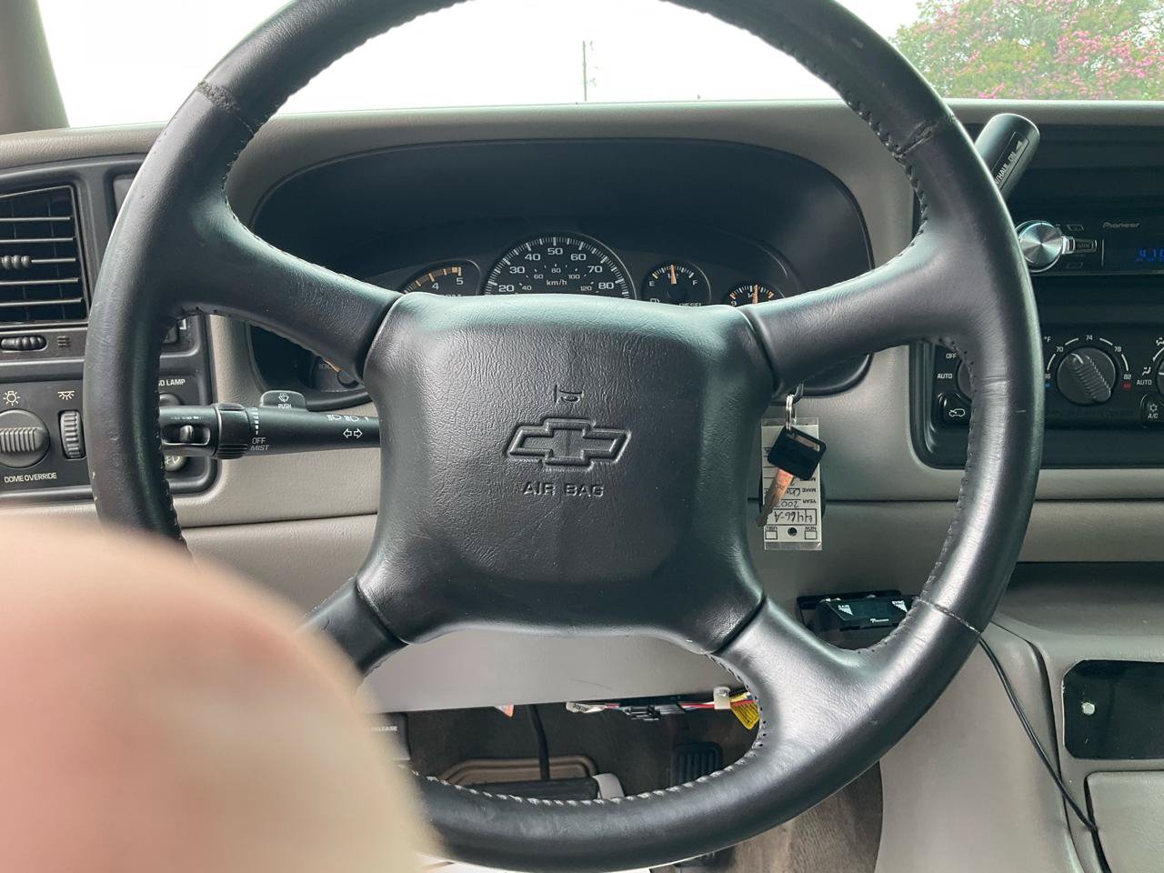 Used 2002 Chevrolet Silverado 2500 LT w/ Off-Road Skid Plate Pkg AWD/4WD image 25