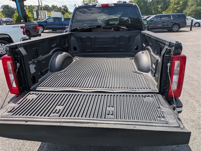 Used 2024 Ford F250 XLT image 14