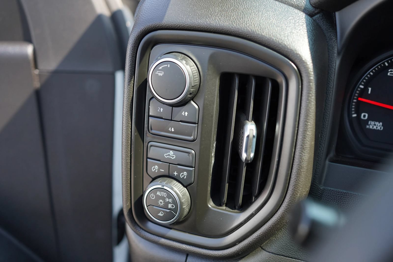 Used 2023 Chevrolet Silverado 3500 W/T w/ WT Convenience Package AWD/4WD image 29