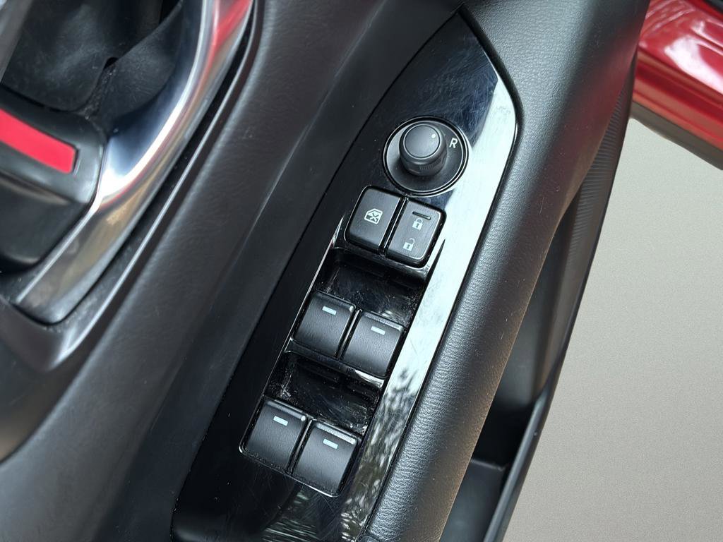 Used 2019 MAZDA CX-5 Touring image 17