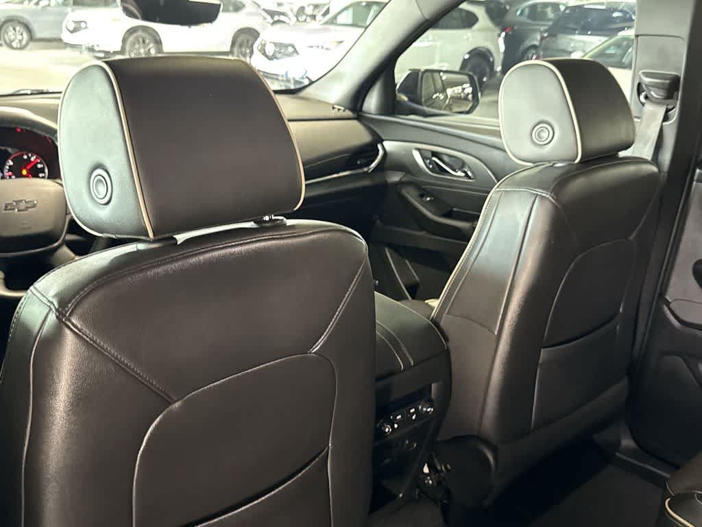 Used 2023 Chevrolet Traverse Premier w/ Redline Edition FWD image 23
